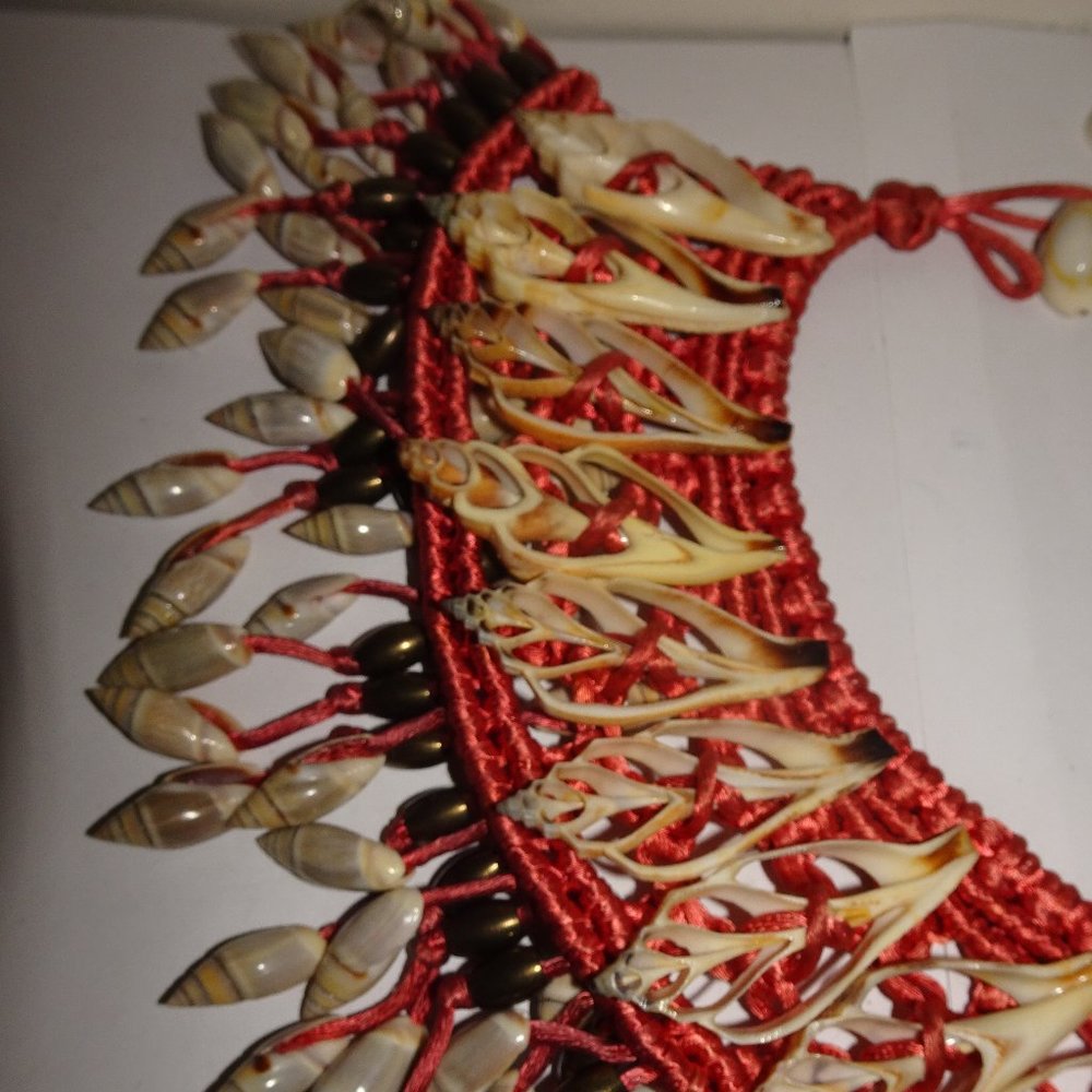 Seashell Macrame Statement Collar Neck Piece - image 4